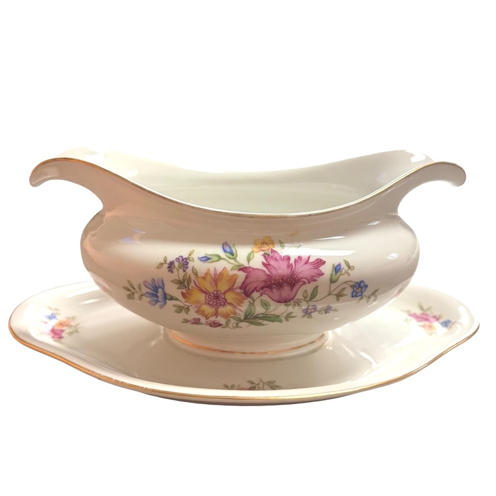 Eschenbach Bavaria Germany Baronet China Lorna Gravy Boat Attached Underplate